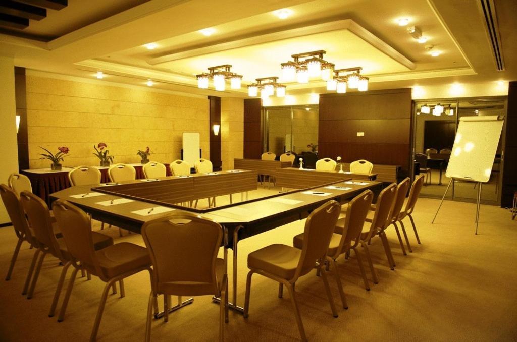 Grand Bellevue Aparthotel 4*