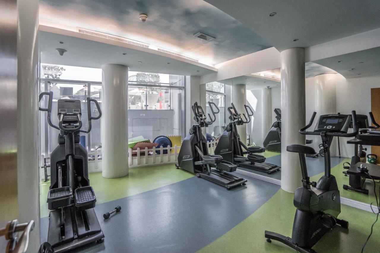 Apartment Higuests - Luxury In The Iconic Park Towers