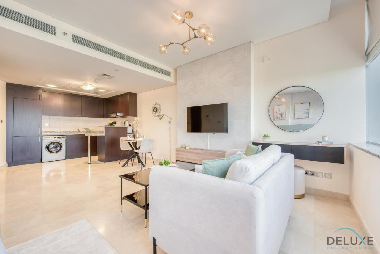 Apartment Great Value Stylish With Pool & Stunning Views By Deluxe Homes Dubai