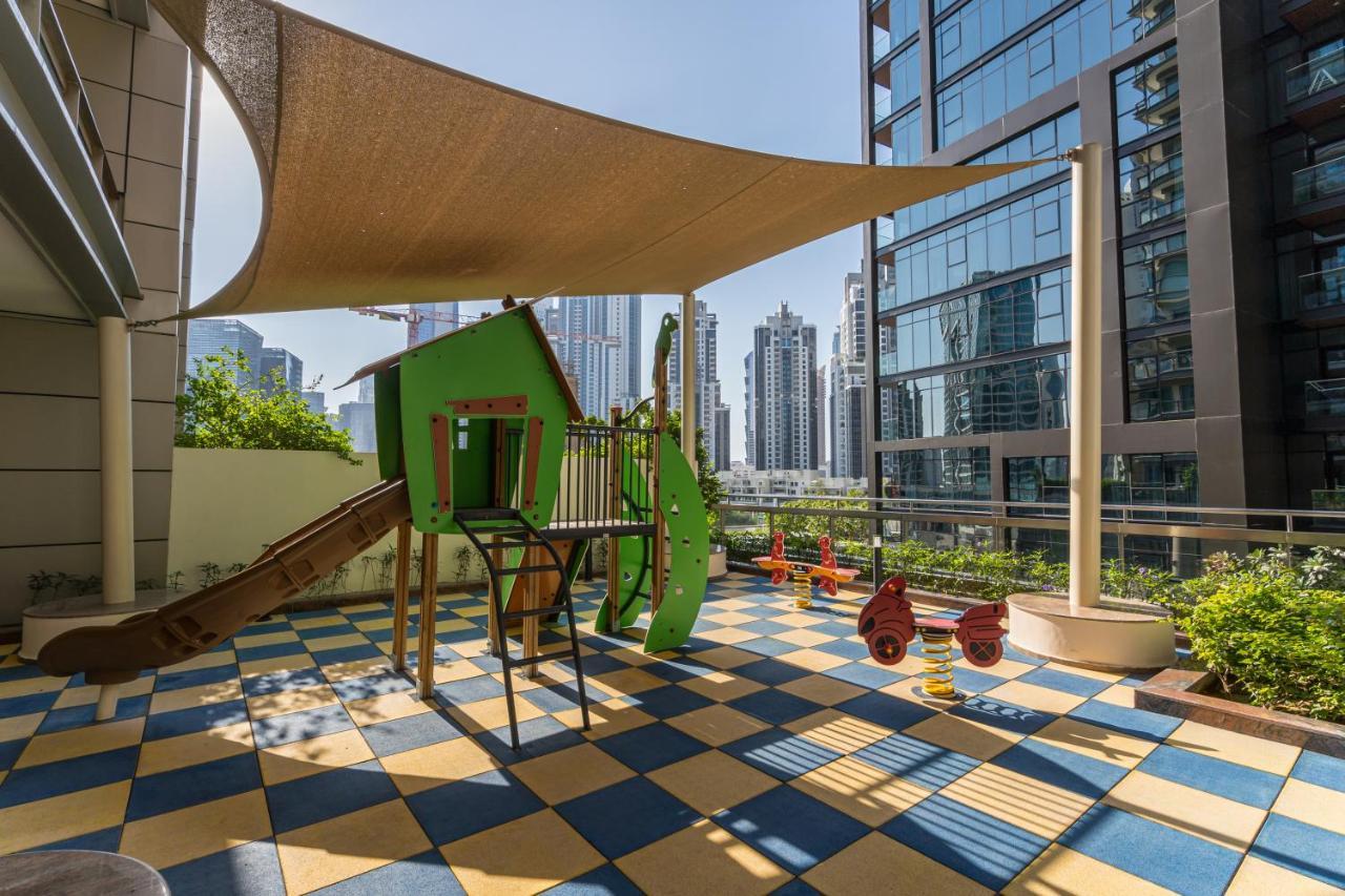 Higuests - Royal 2br With Balcony Near Burj Khalifa Apartment *