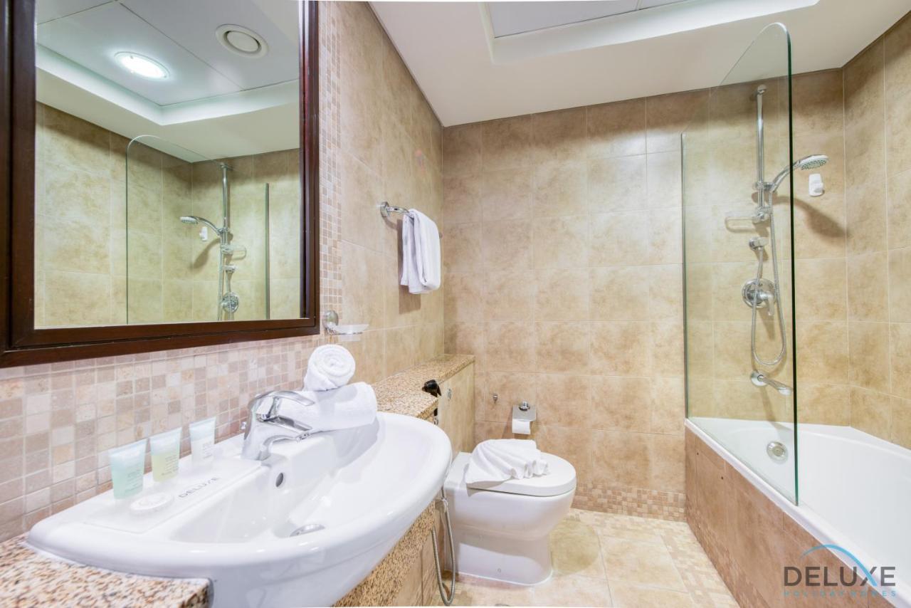 Apartment Oceanic At Sky Gardens Difc By Deluxe Homes *