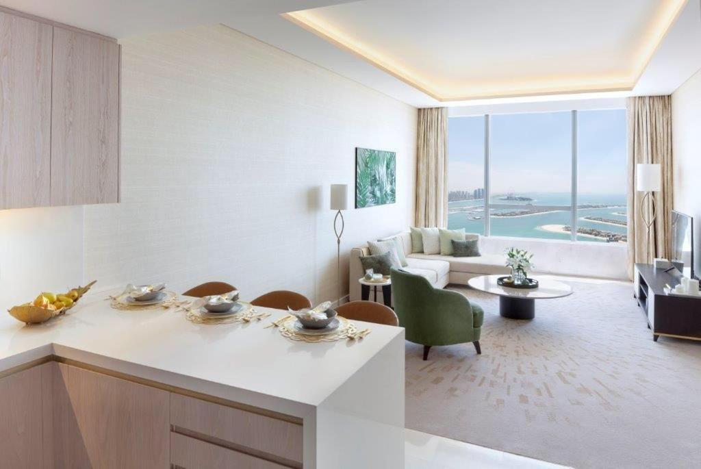 Apartment Hvr The Palm
