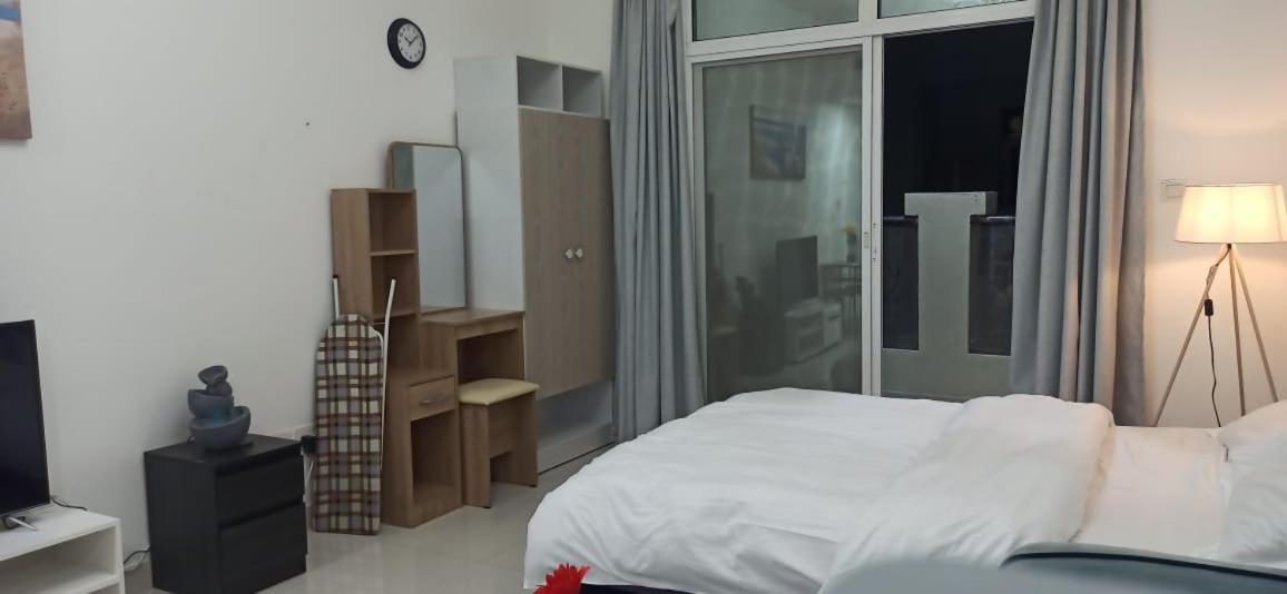 Furnished For Rent In Apartment *