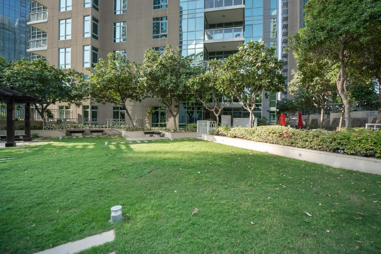 Bellavista - Luxe - 1br - Burj Residences - Direct Access Fountain And Mall Villa Dubai