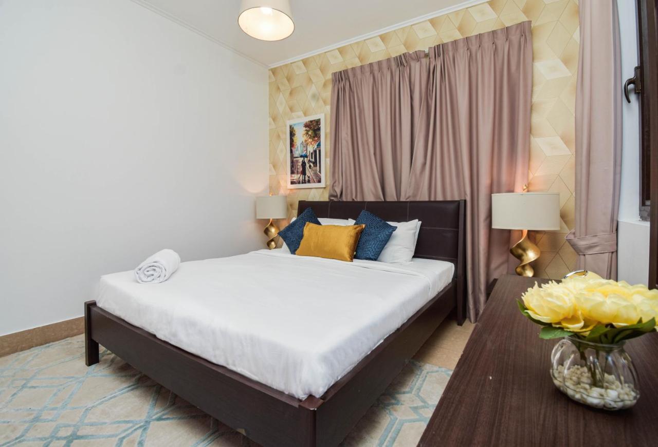 Bnbmehomes - Dashing 2b Apt In Old Downtown - 205 *