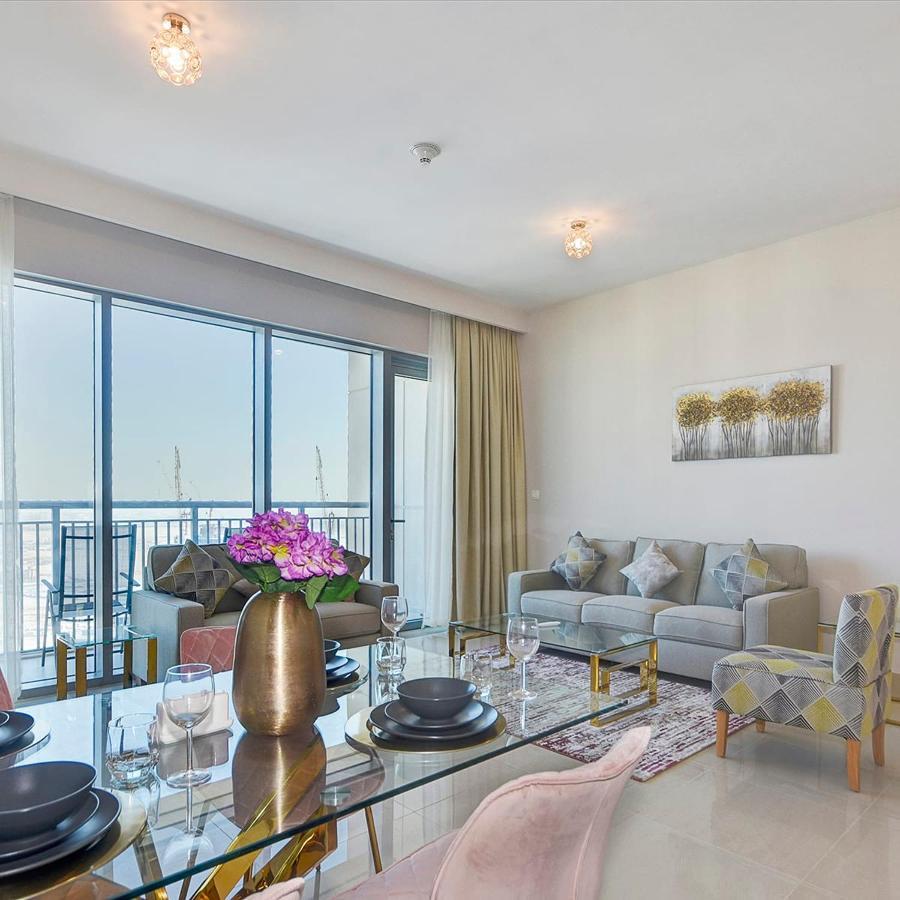 Harbour Views - Large 2 Bdr Apt - Balcony - Views Apartment Dubai