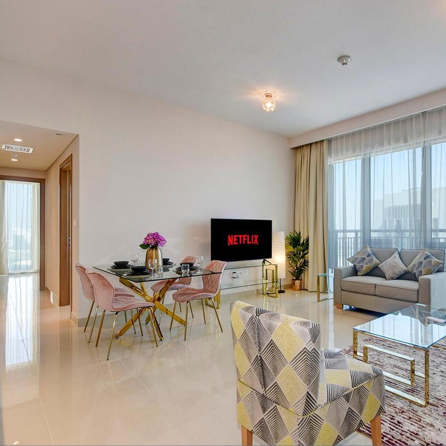 Harbour Views - Large 2 Bdr Apt - Balcony - Views * Dubai