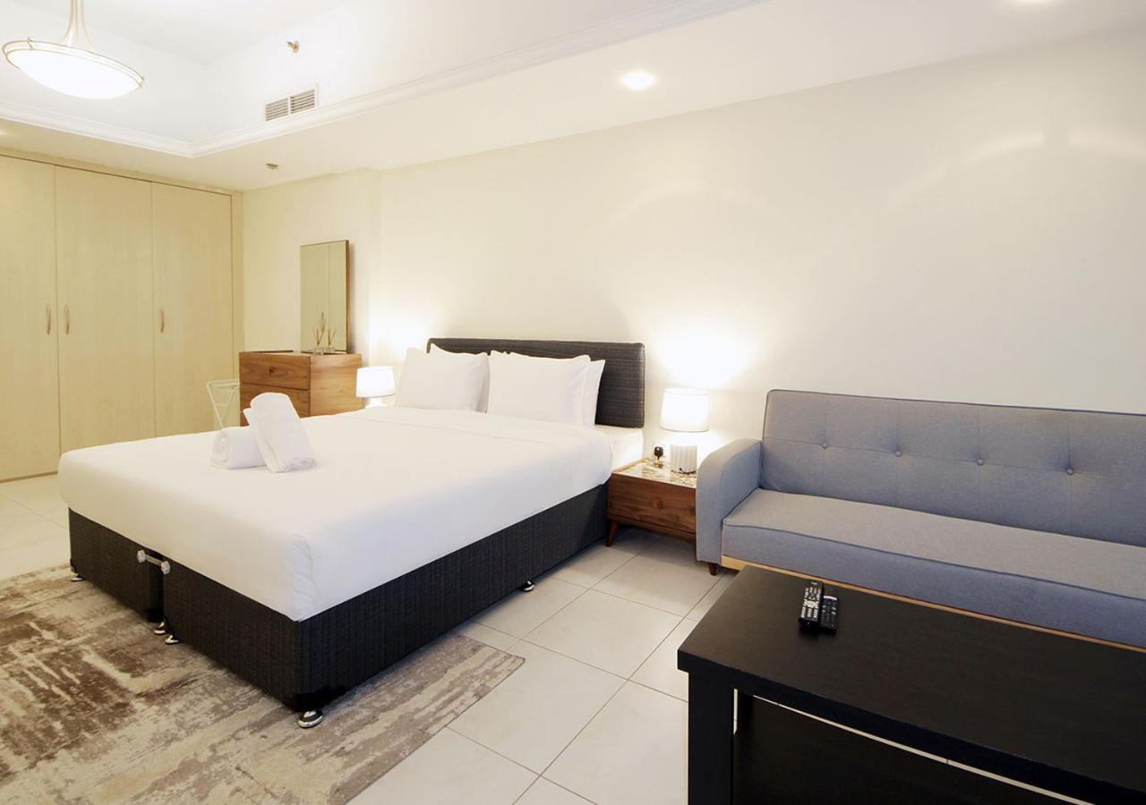 Apartment Rh- Cozy Studio, Al Waleed , Cluster R, Jlt *