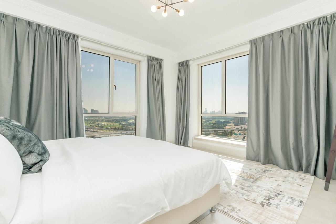 Apartment Marina - Opulent 3 Bedroom *