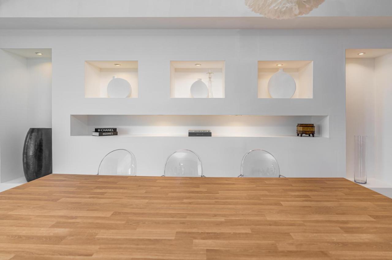 Marina - Opulent 3 Bedroom Apartment *