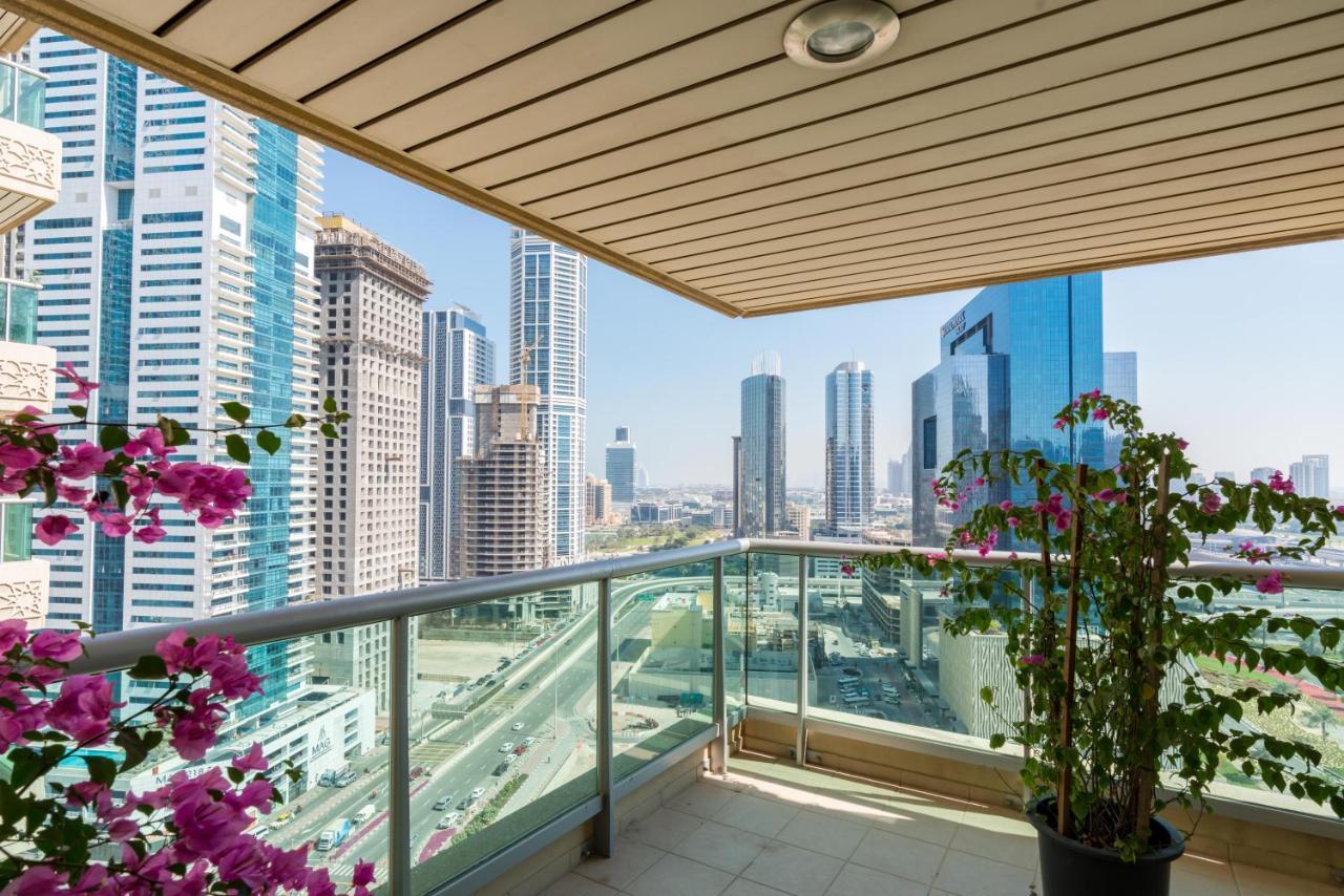 Marina - Opulent 3 Bedroom