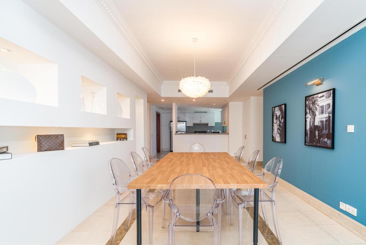 Marina - Opulent 3 Bedroom Dubai
