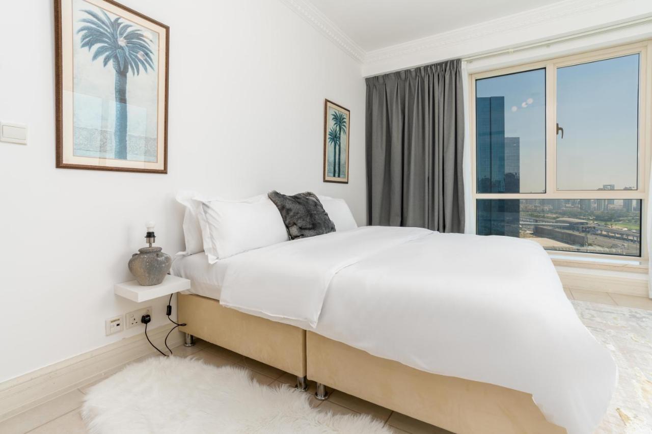 Marina - Opulent 3 Bedroom