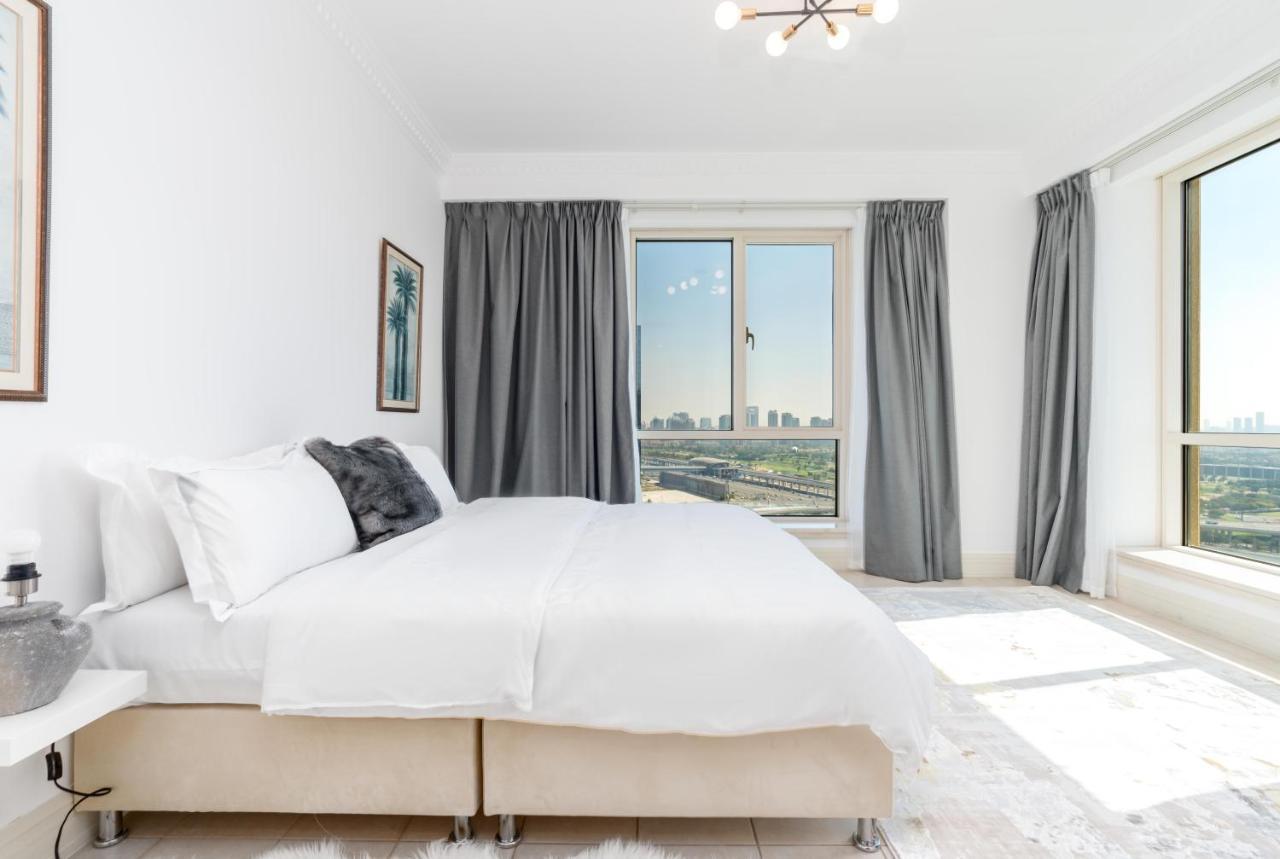 Marina - Opulent 3 Bedroom