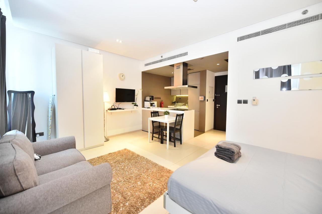 Cozy Studio Apt In Marina - Near Metro, Beach & Mall Apartment