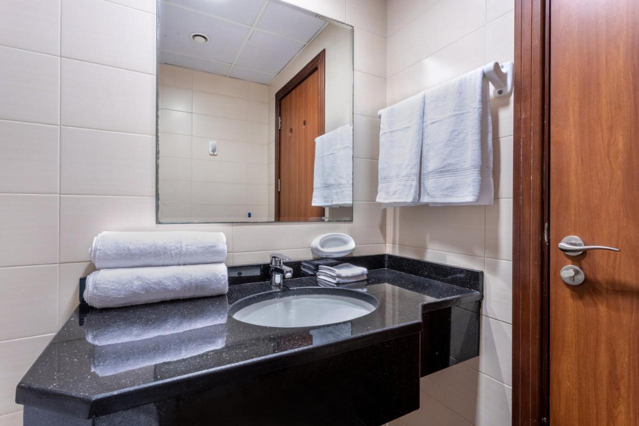Apartment Live Spacious 3br En & Balcony *