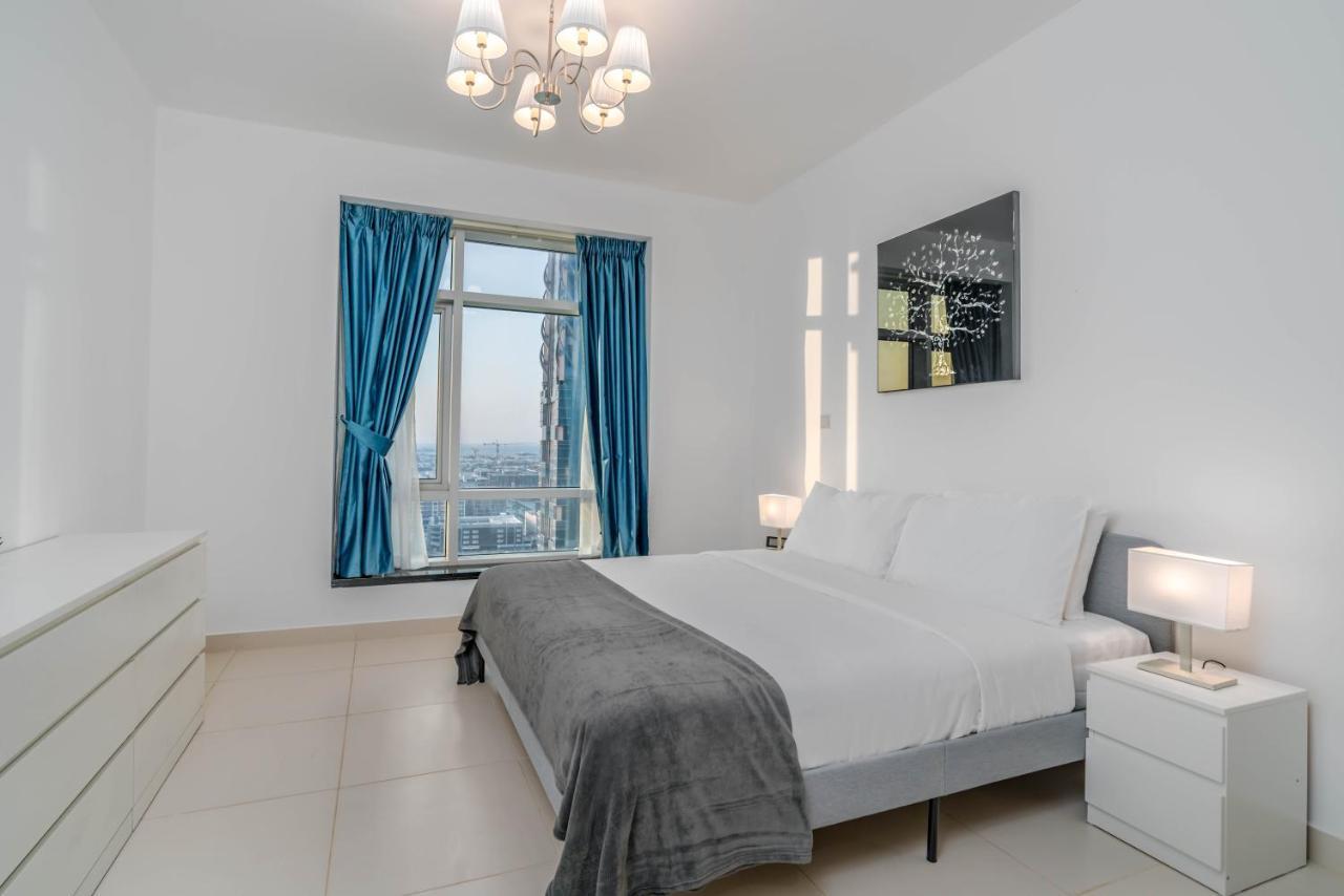 Lux Lofts Tower Downtown Boulevard & Sea Views Apartment Dubai