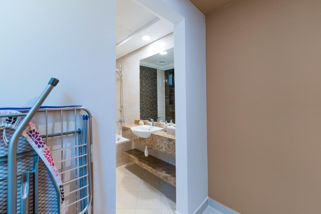 Apartment Fam Living - Al Safa Residences - Szr Dubai