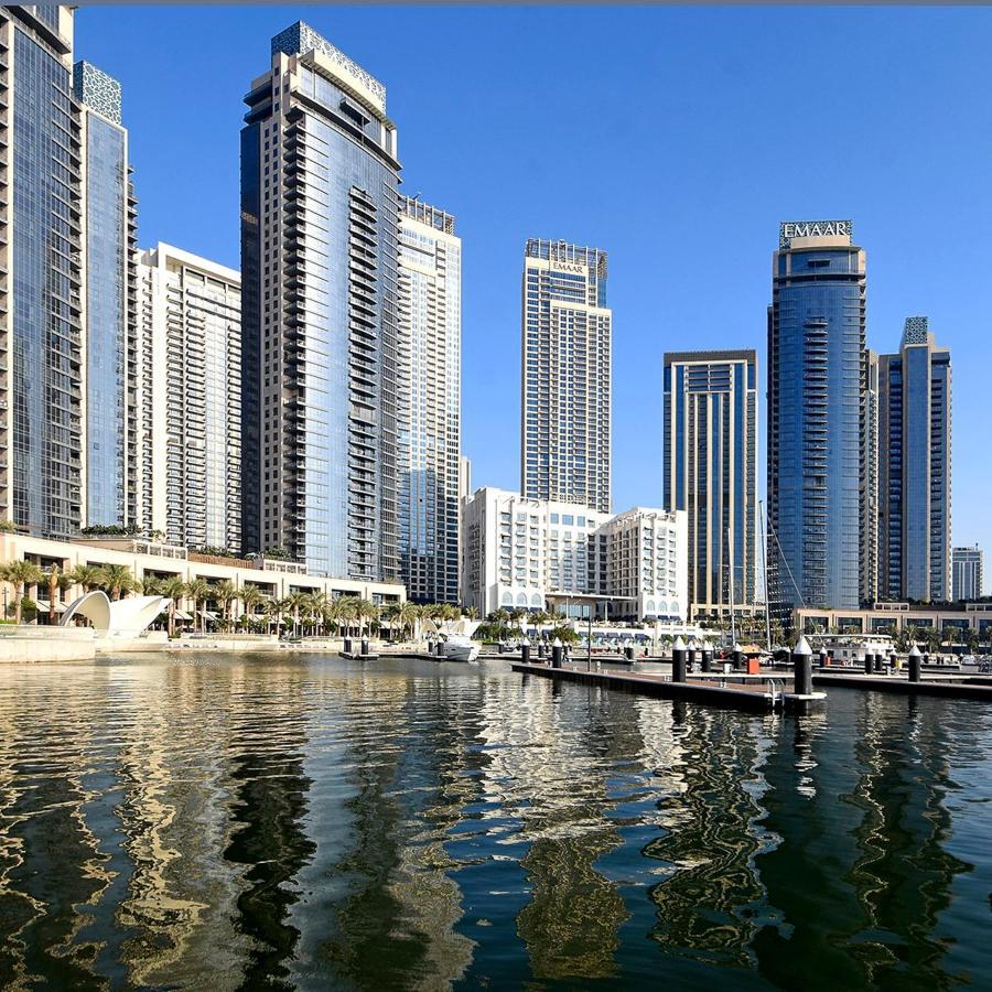 Harbour Views - Large 2 Bdr Apt - Balcony - Views Apartment
