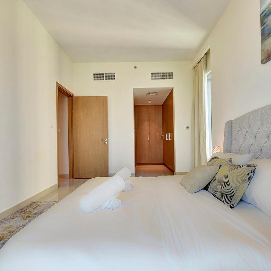 Apartment Harbour Views - Large 2 Bdr Apt - Balcony - Views *