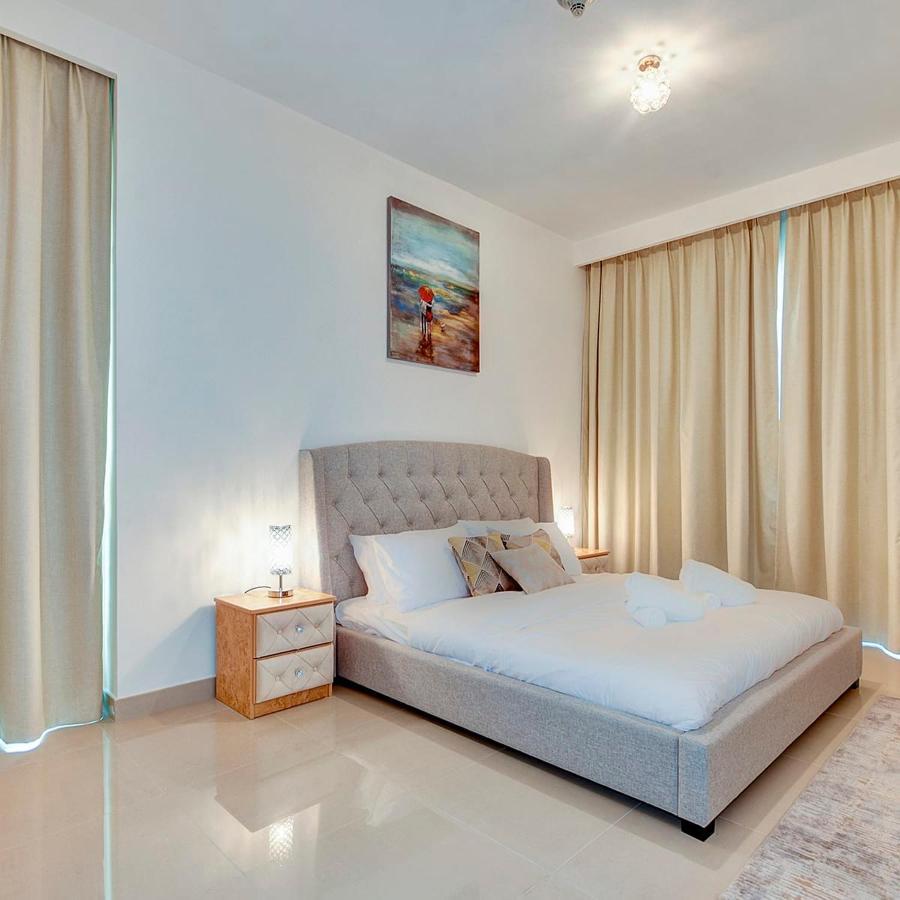 Harbour Views - Large 2 Bdr Apt - Balcony - Views Dubai