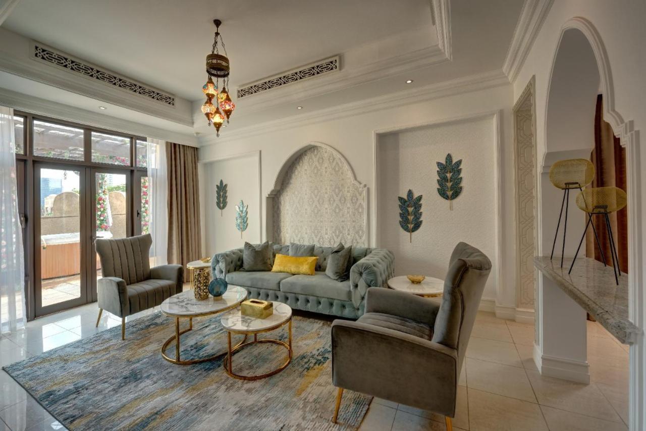 Apartment Durrani Homes - Persian Luxury At Souk Al Bahar With Private Jaccuzi *