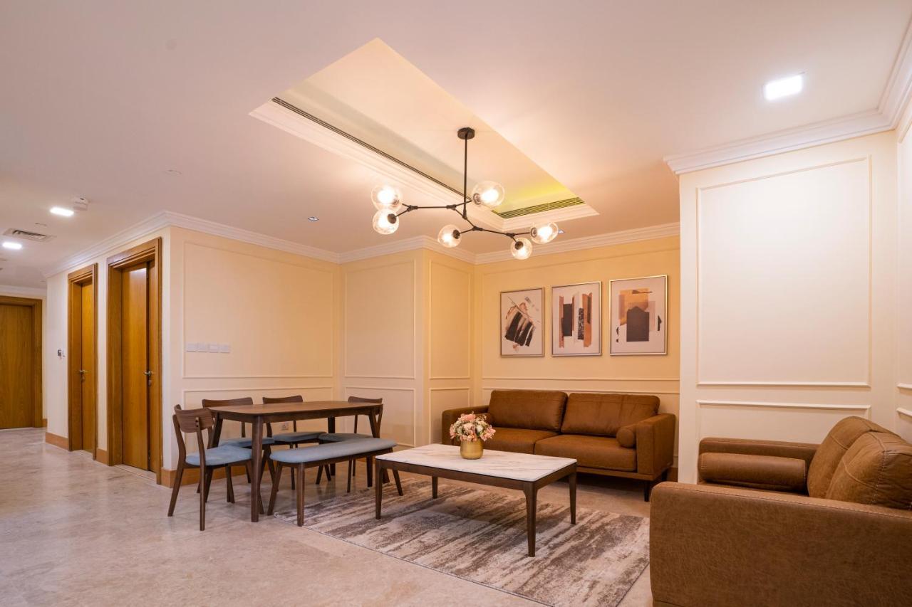 3 Bedroom W Terrace Facing Burj Khalifa. Apartment *