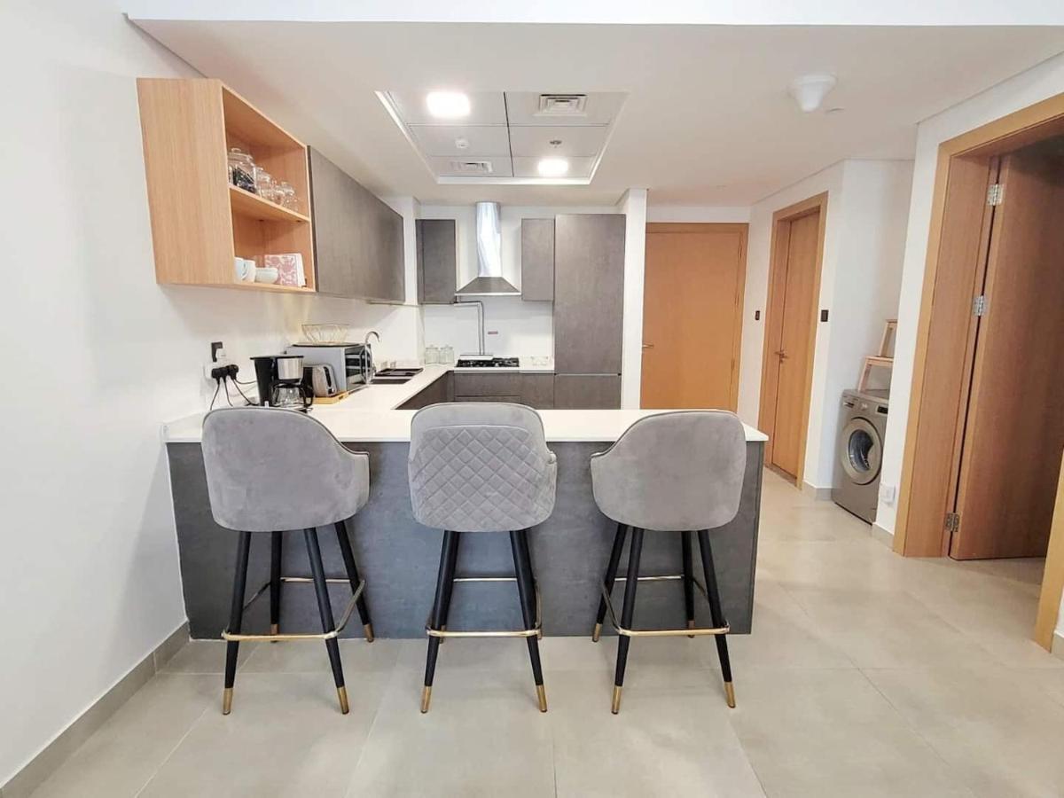 Apartment Modern 1br In Jumeirah Village Circle *