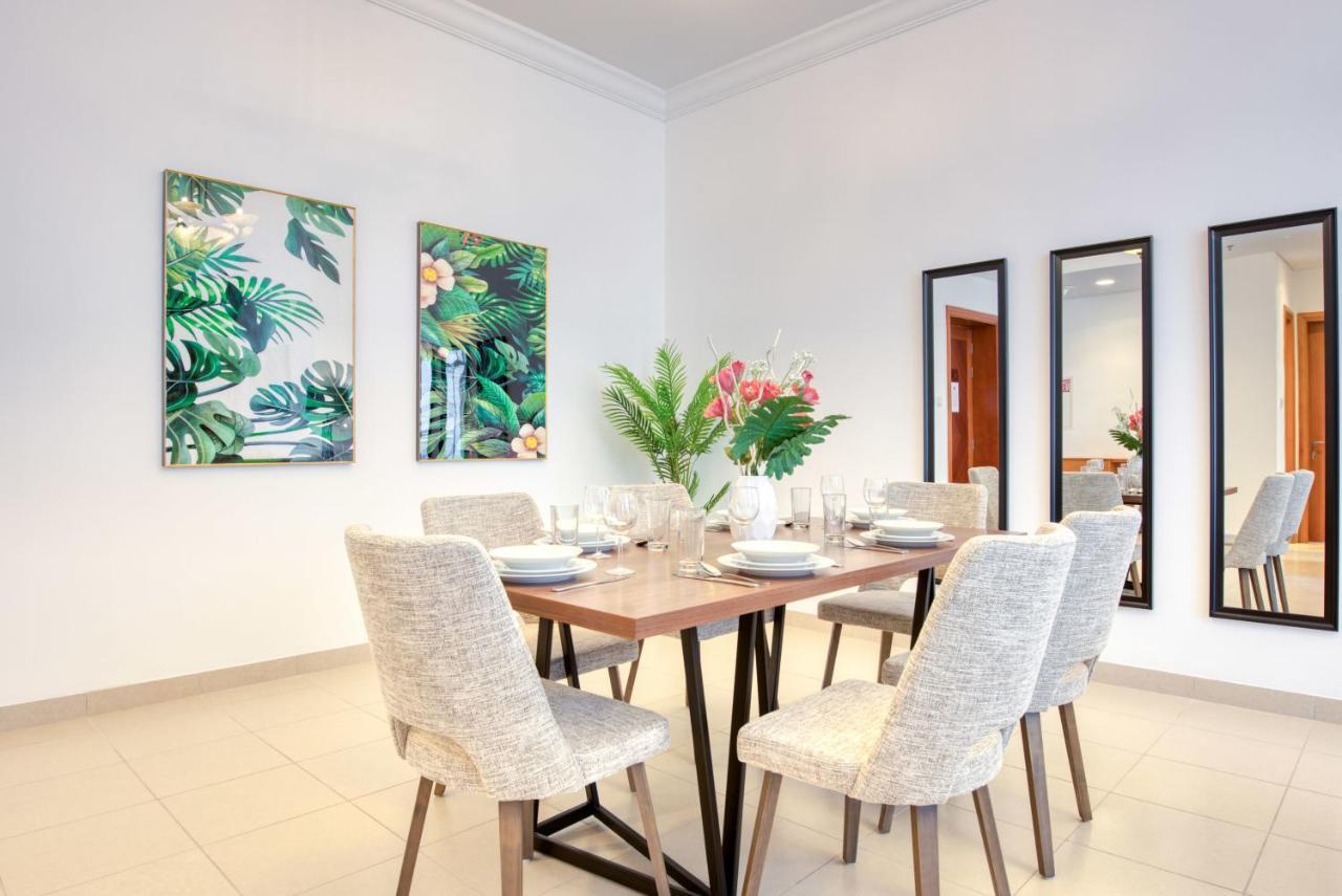 Apartment Exquisite Dubai's Urban Living In The Centre Dubai
