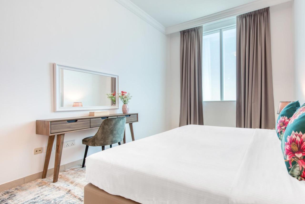 Apartment Exquisite Dubai's Urban Living In The Centre Dubai