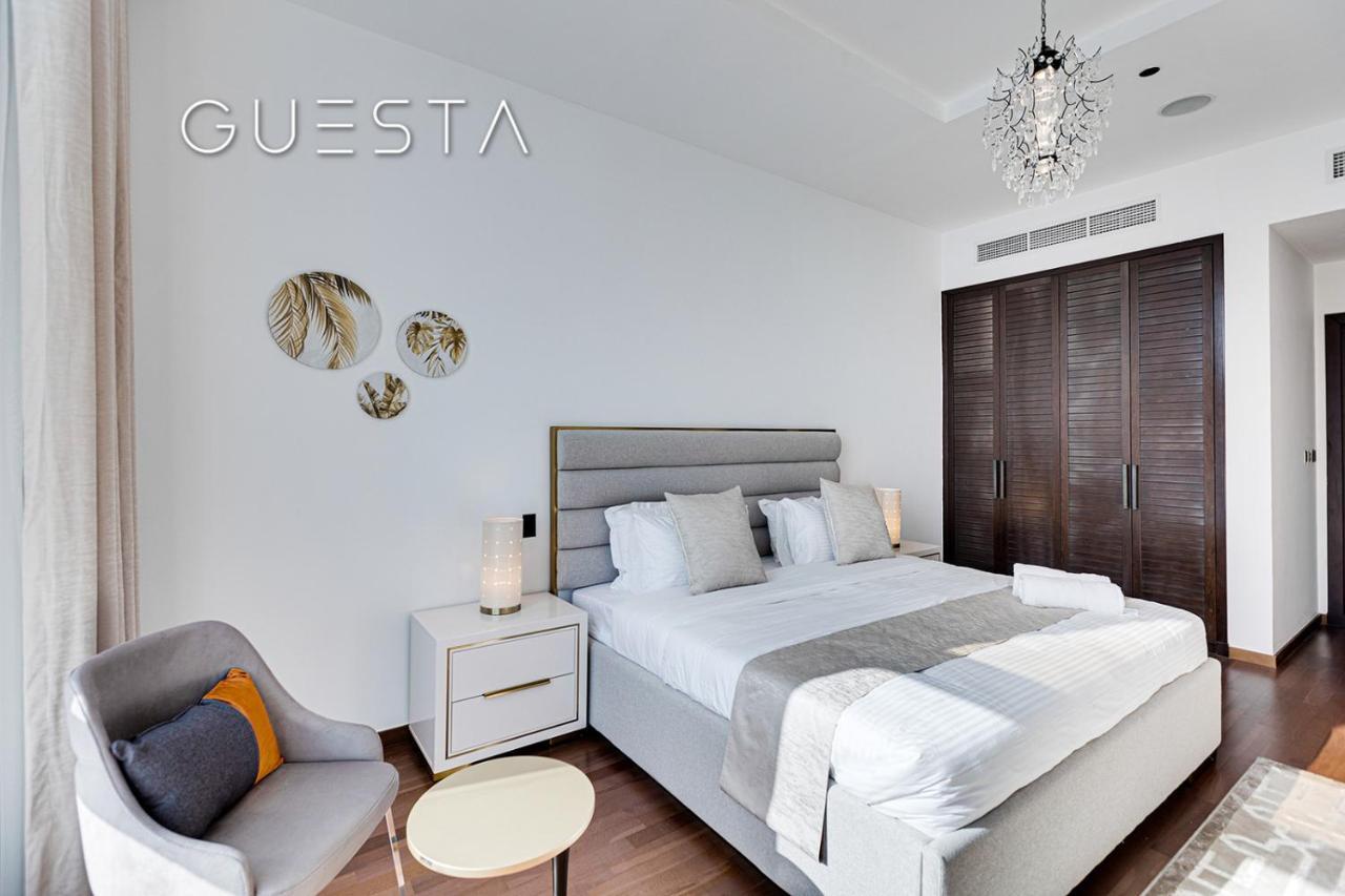 Tiara Residences, Free & Pool Access