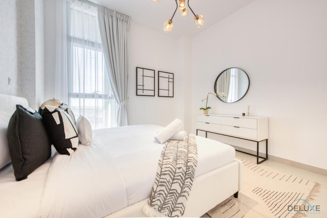 Alluring 1br At The Pulse Blvd C3 South By Deluxe Homes Dubai