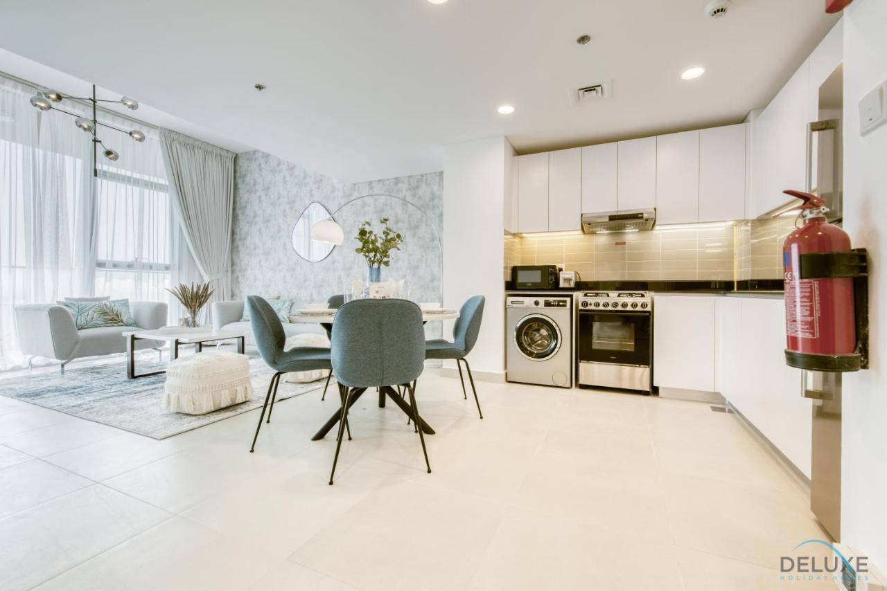 Alluring 1br At The Pulse Blvd C3 South By Deluxe Homes Apartment Dubai