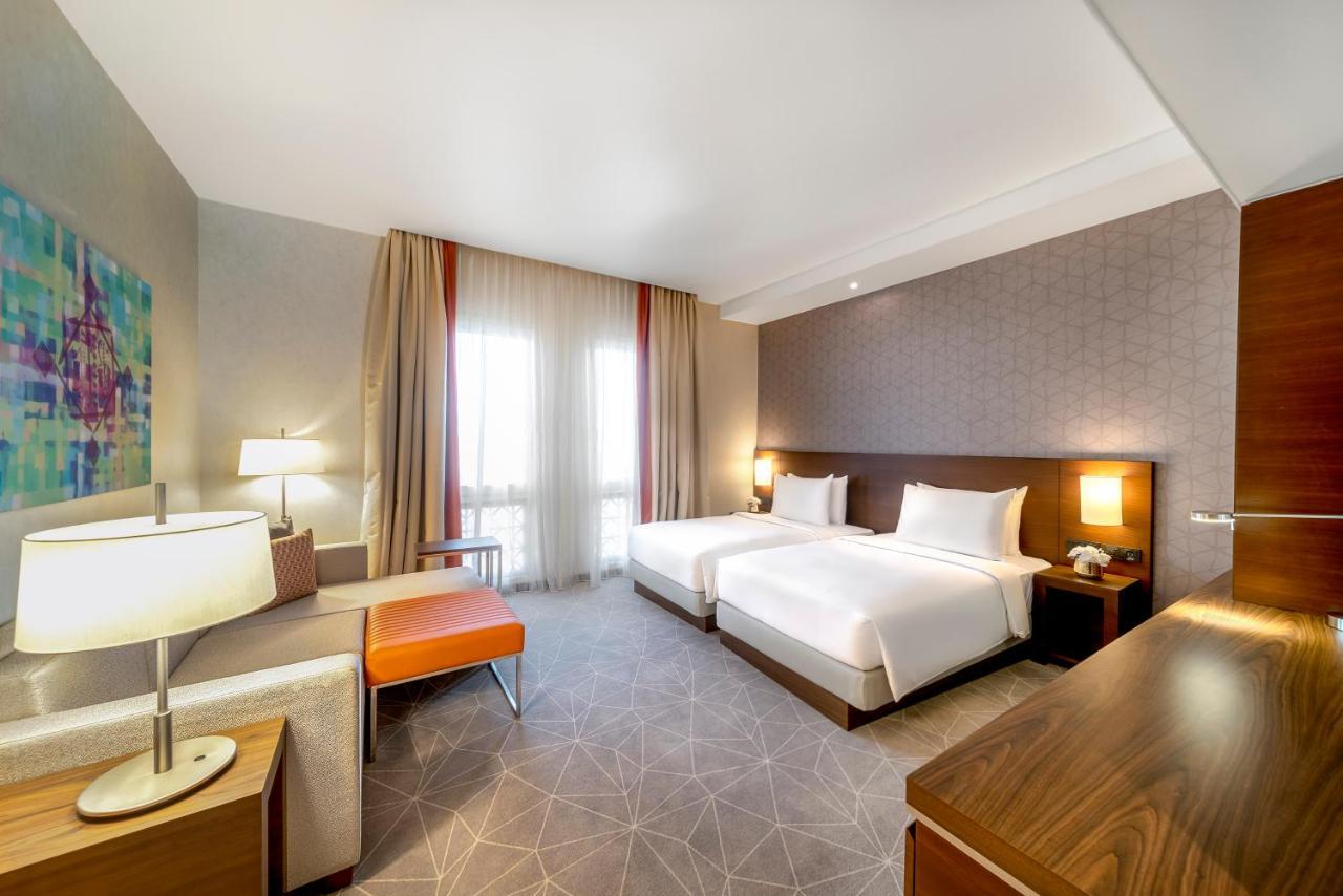 Hyatt Place Wasl District Residences 4* Dubai