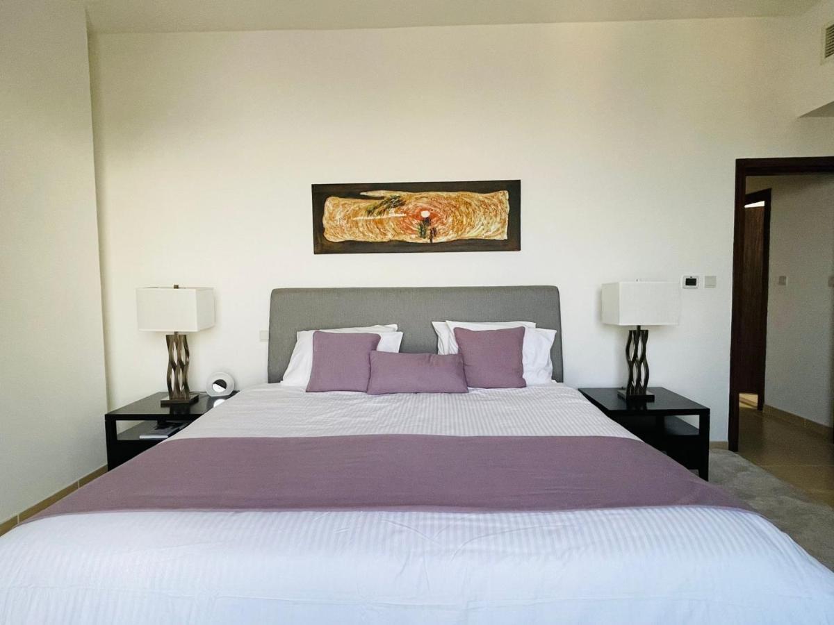 Beautiful With Amazing Sea Views