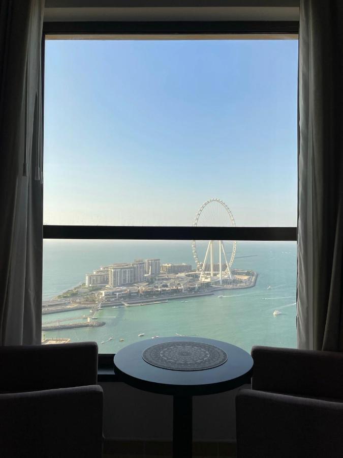 Beautiful With Amazing Sea Views Apartment Dubai