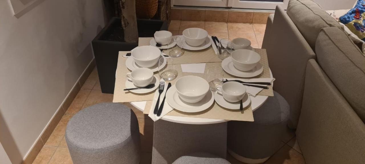 Cherrywood House Bed & Breakfast Dubai