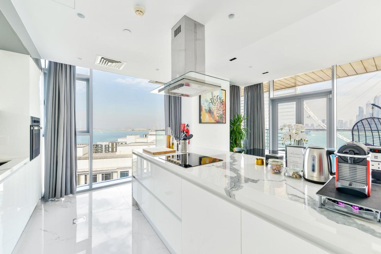 Luxurious 3 Bedroom W Maidroom In Bluewaters Island Apartment Dubai