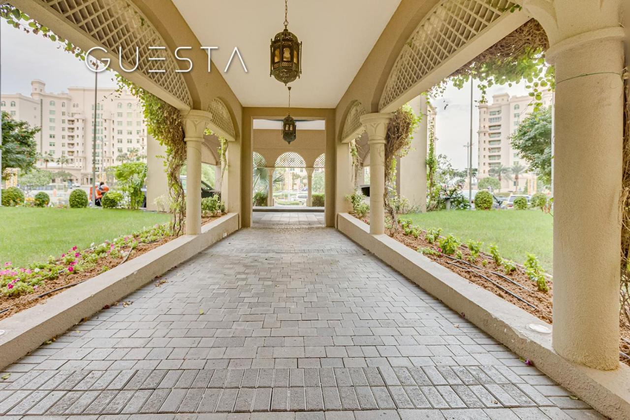 Shoreline The Palm, Free & Pool Access Dubai