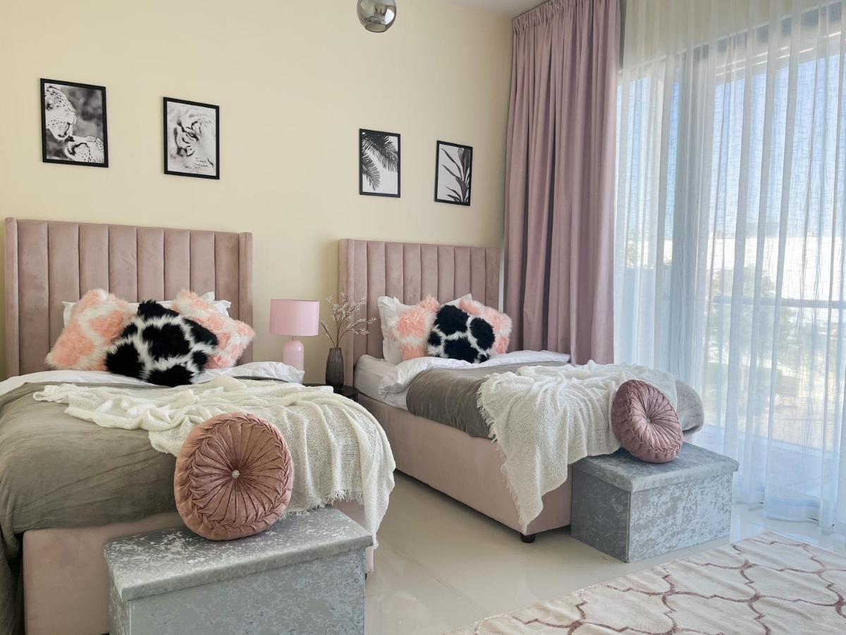 Luxury 6 Bedroom With Private Office & Bbq Area, Unbeatable Amenities Villa