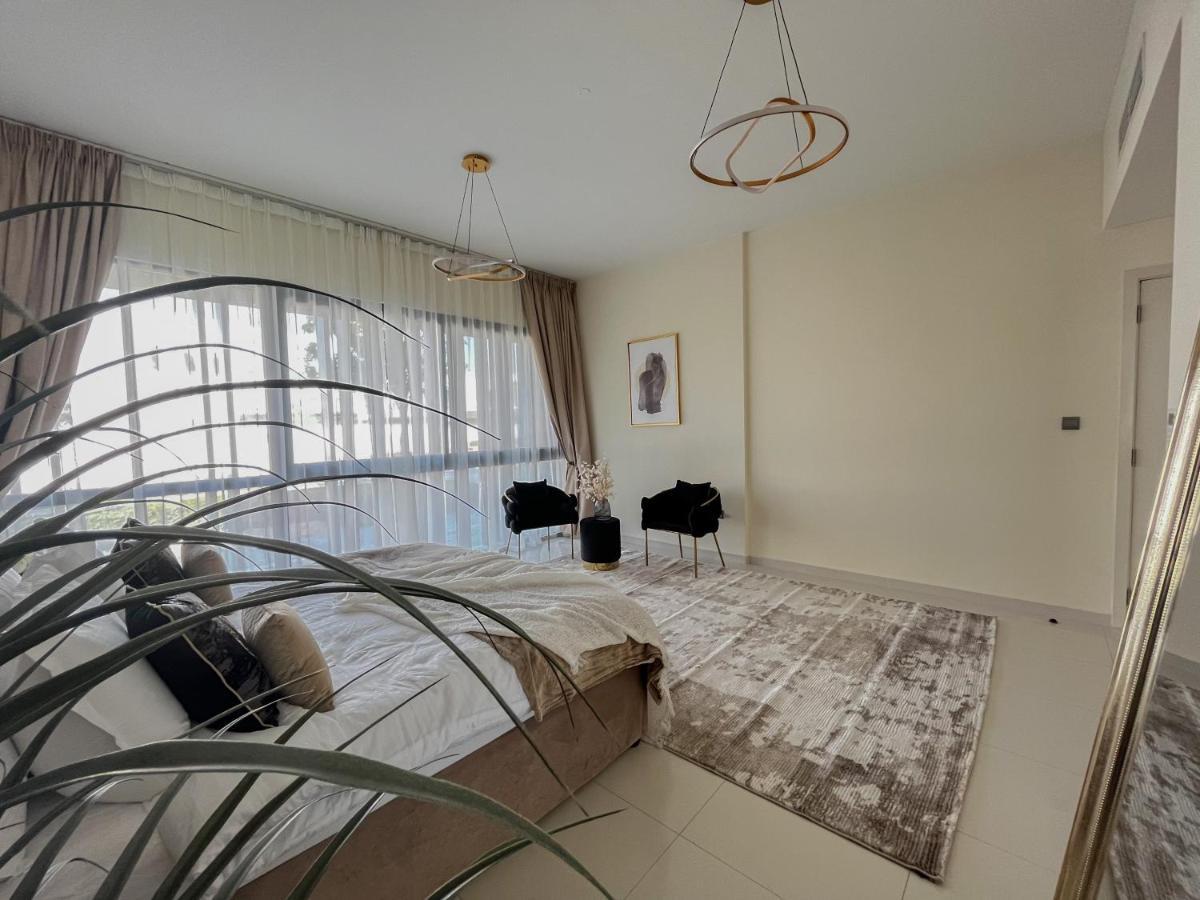 Luxury 6 Bedroom With Private Office & Bbq Area, Unbeatable Amenities *