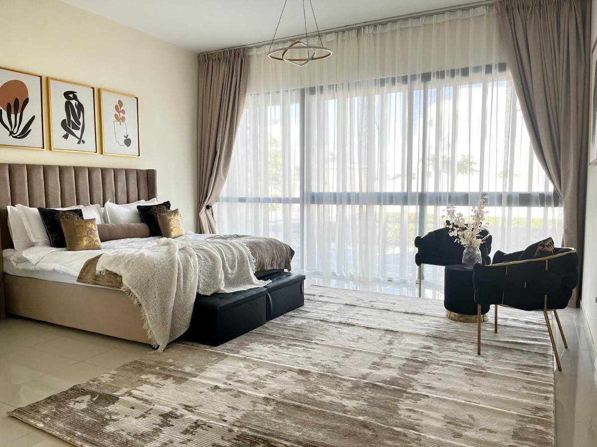 Luxury 6 Bedroom With Private Office & Bbq Area, Unbeatable Amenities Villa Dubai