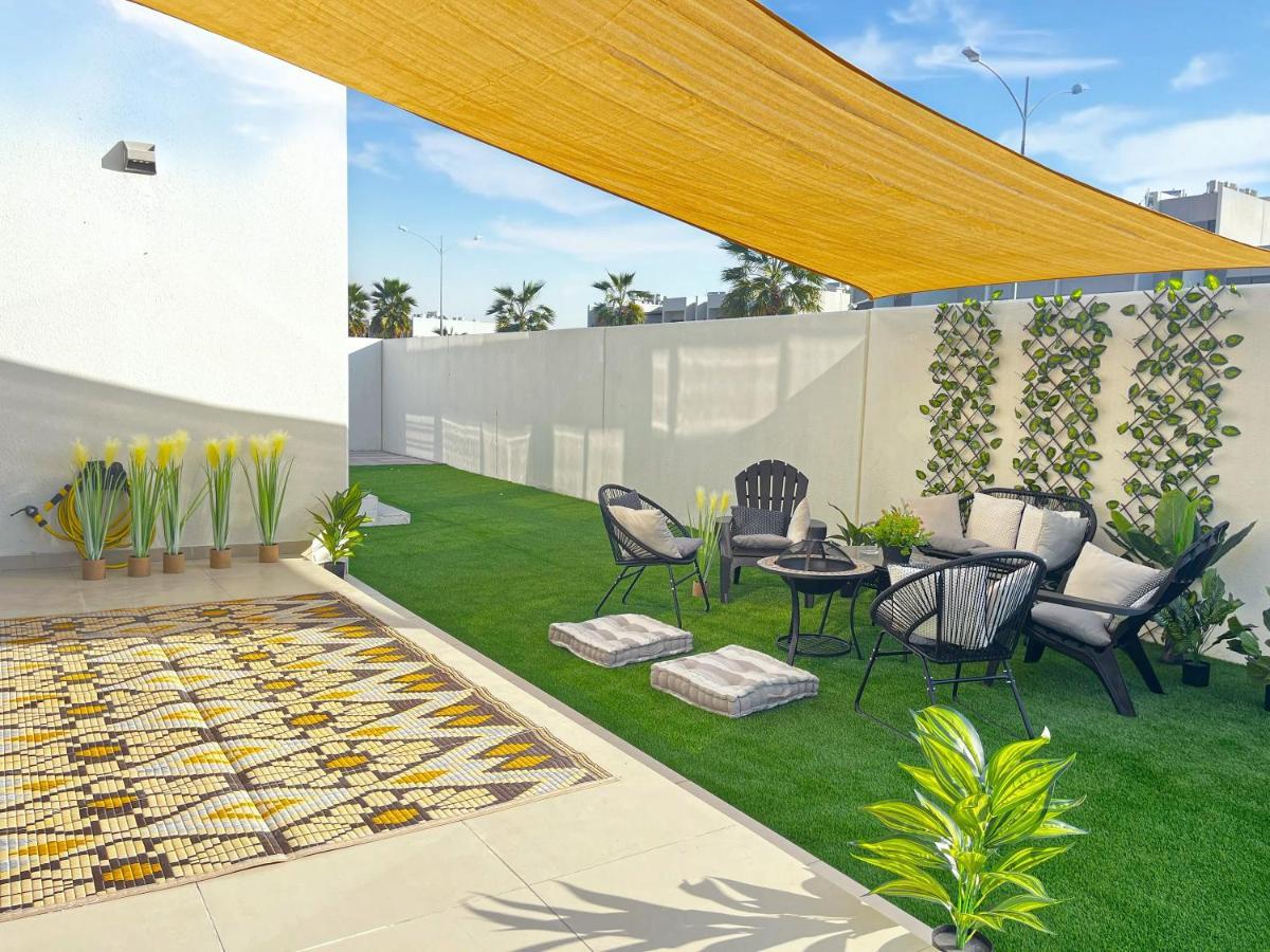 Luxury 6 Bedroom With Private Office & Bbq Area, Unbeatable Amenities Villa