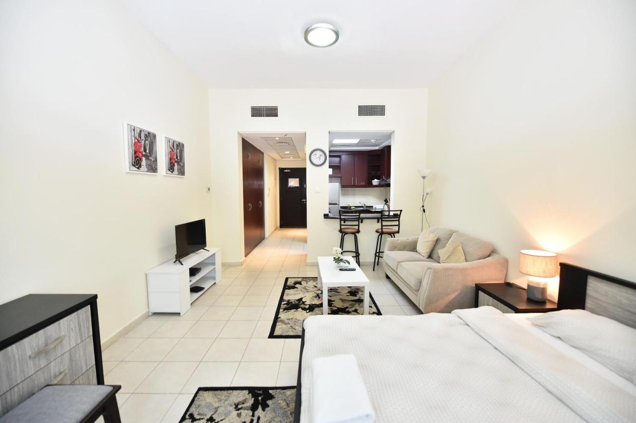 Luxury Escapes - Budget With Garden Views Near Metro - Med64 Dg *