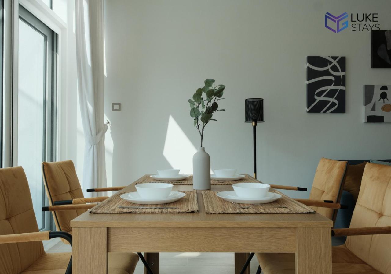 ✪lovely 1 Bed Apt✪pool ✪fast Wifi✪ Parking✪ Apartment