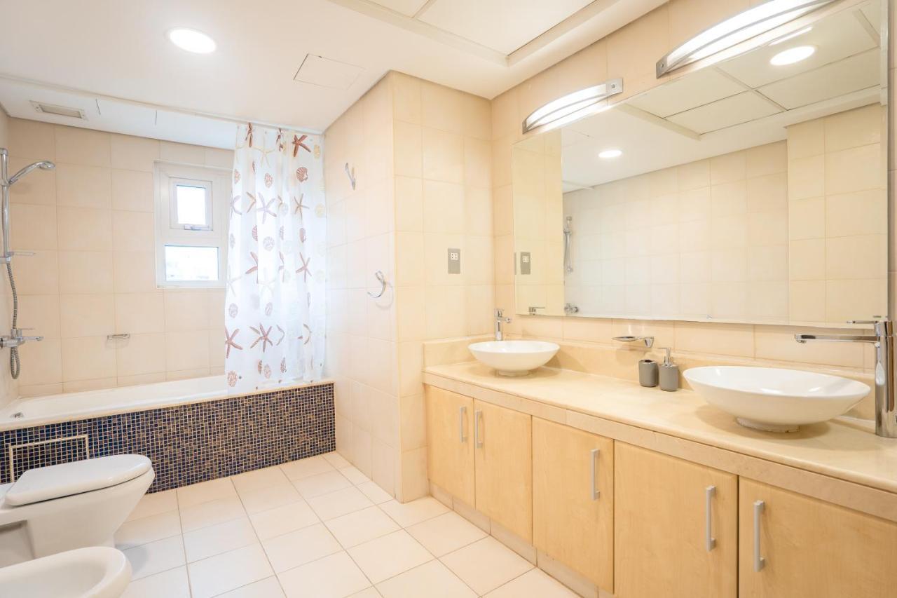 Luxury 4br - Palm Jumeriah - Club Access Apartment *