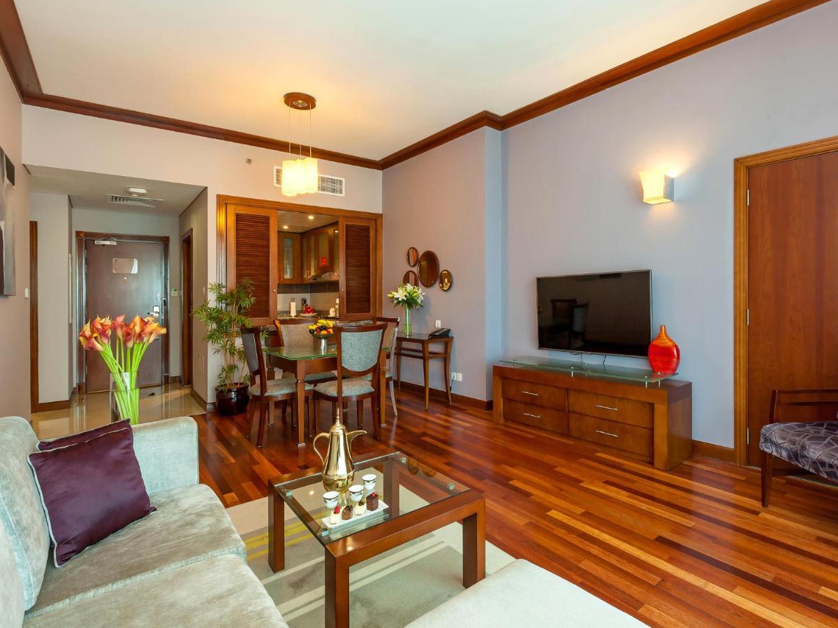 Aparthotel Flora Creek Deluxe Apartments, Dubai