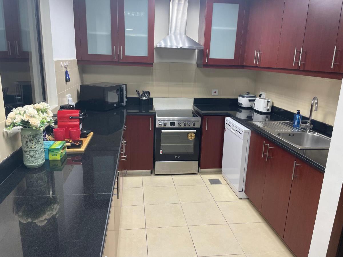 Usmans 1 Bedroom 4 Beds Jbr Huge Sea View 120 Sqm 2 Balconies Apartment *