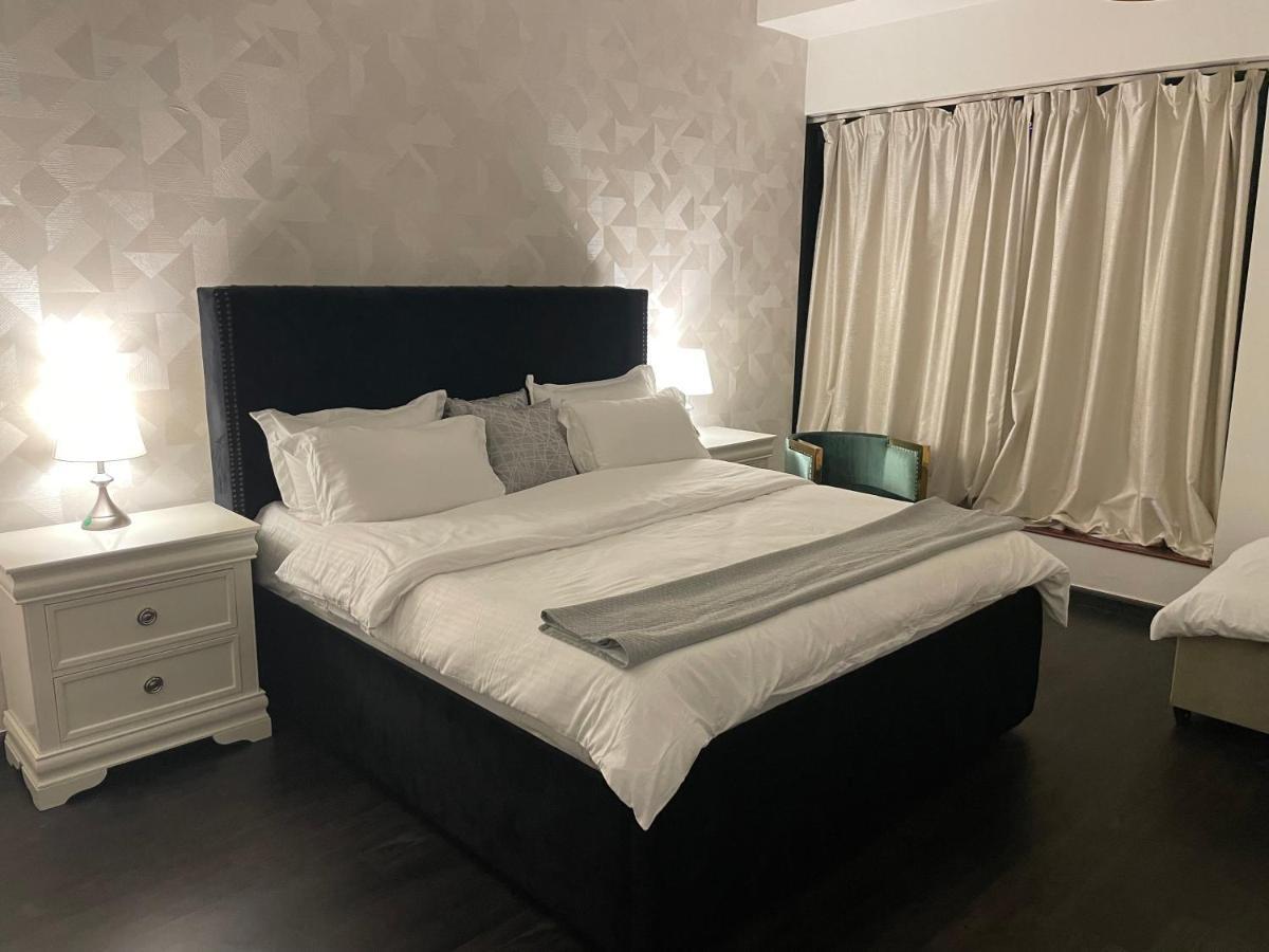 Usmans 1 Bedroom 4 Beds Jbr Huge Sea View 120 Sqm 2 Balconies Apartment Dubai