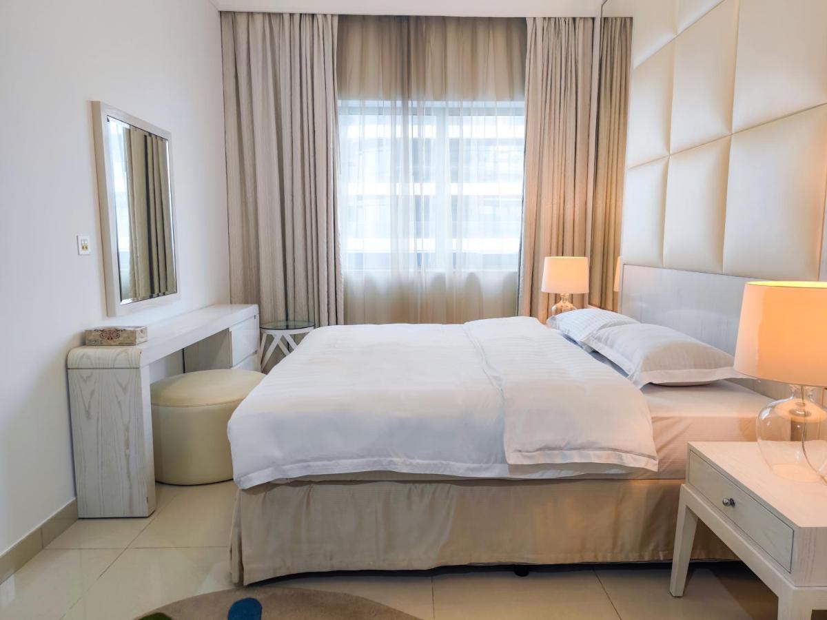 The Signature Vacation Homes In Downtown Dubai